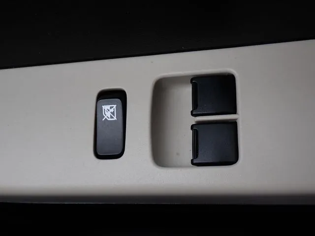 アルト　４ＷＤ（スズキ）の車両写真