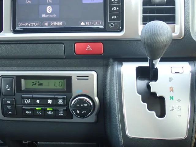 ハイエースワゴン（トヨタ）の車両写真