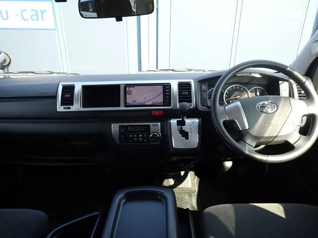 ハイエースワゴン（トヨタ）の車両写真