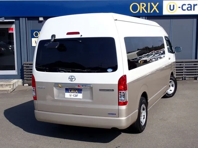 ハイエースワゴン（トヨタ）の車両写真