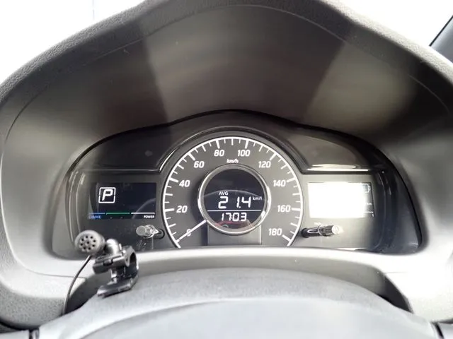 ニッサン　ノート