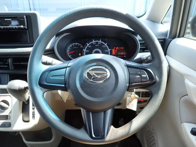 ダイハツ　ムーヴ