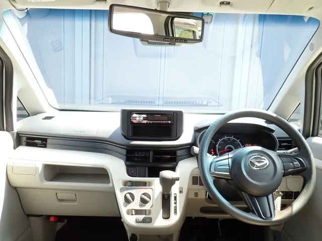 ダイハツ　ムーヴ