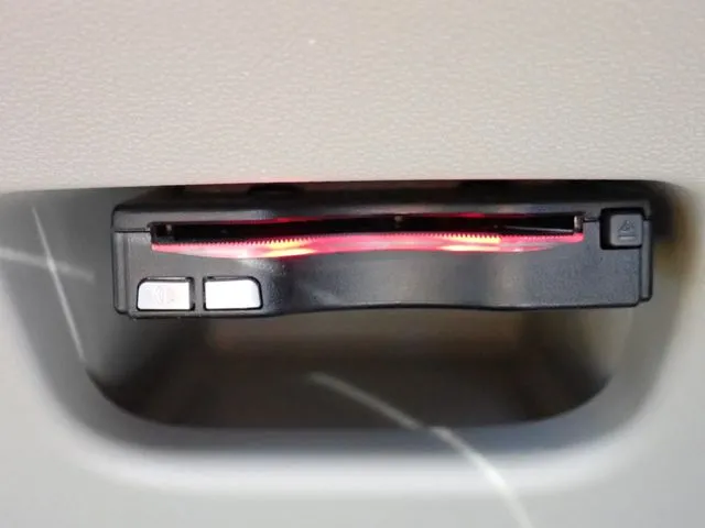 ダイハツ　ムーヴ