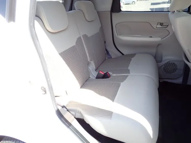 ダイハツ　ムーヴ