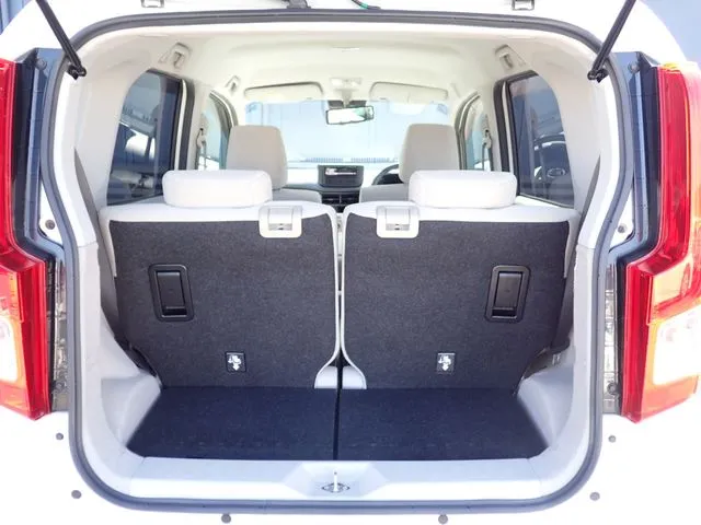 ダイハツ　ムーヴ