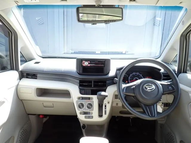 ダイハツ　ムーヴ