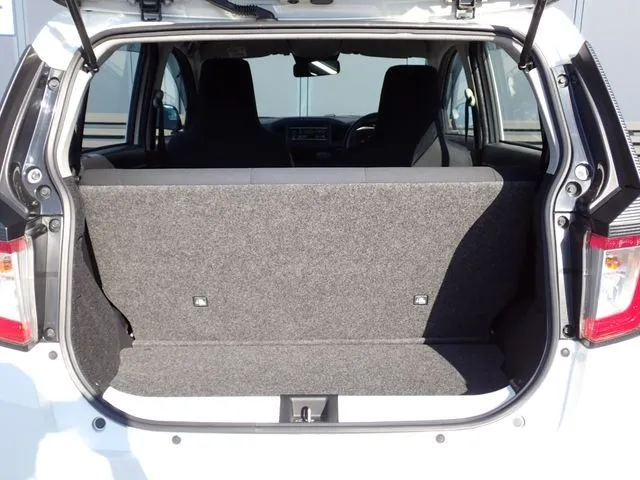 ミラ　イース（ダイハツ）の車両写真