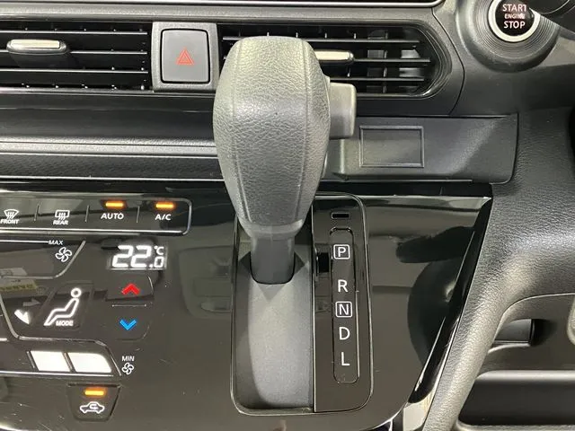 ニッサン　デイズ