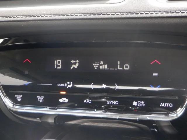 ヴェゼル　ハイブリッド（ホンダ）の車両写真