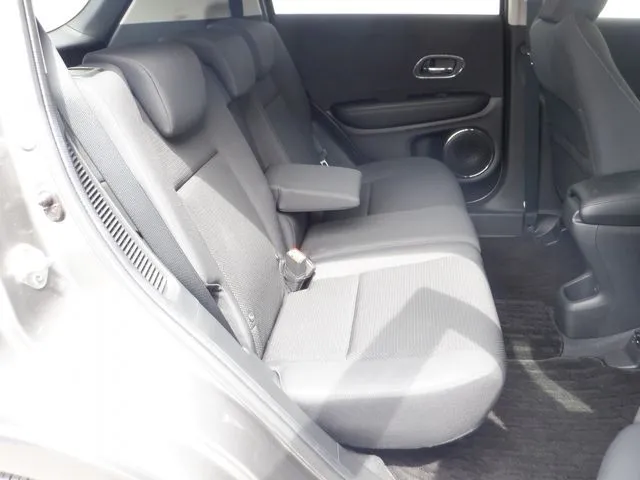 ヴェゼル　ハイブリッド（ホンダ）の車両写真