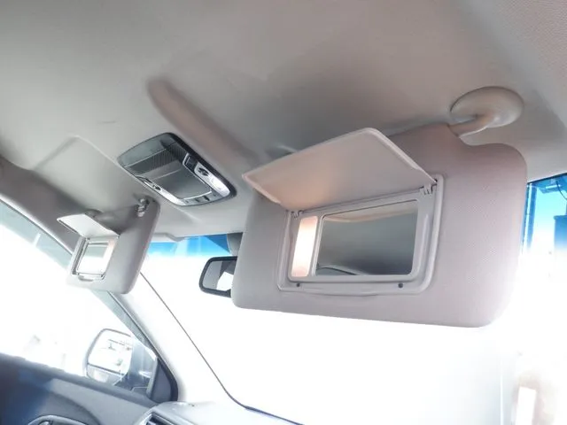 ヴェゼル　ハイブリッド（ホンダ）の車両写真