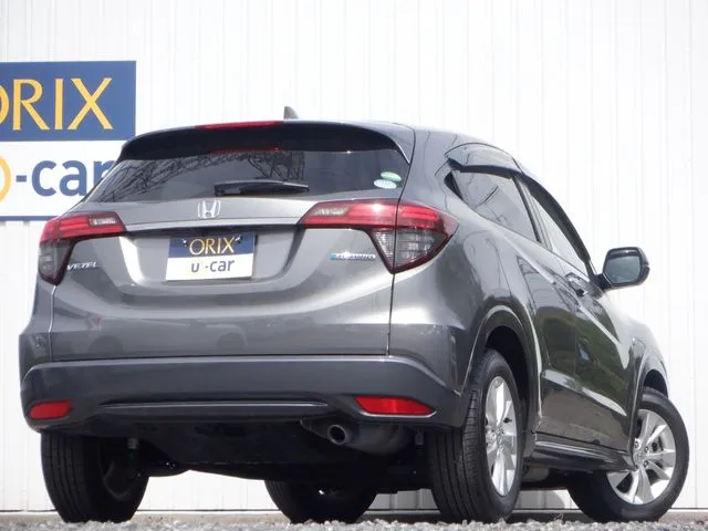 ヴェゼル　ハイブリッド（ホンダ）の車両写真