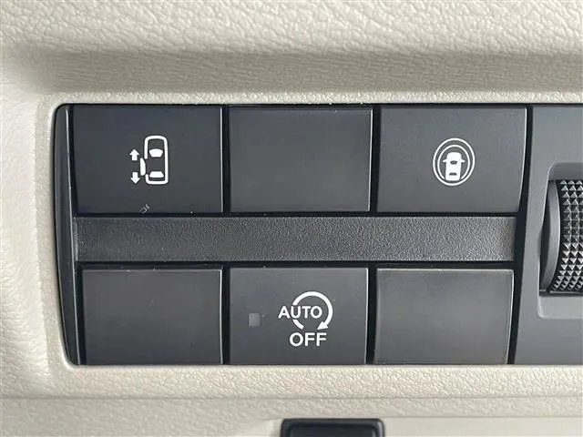 ルークス（ニッサン）の車両写真