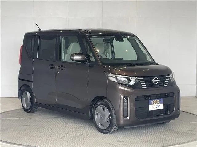 ルークス（ニッサン）の車両写真