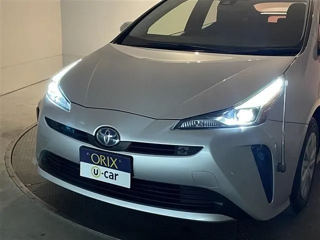 トヨタ　プリウス