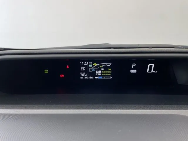 アクア（トヨタ）の車両写真