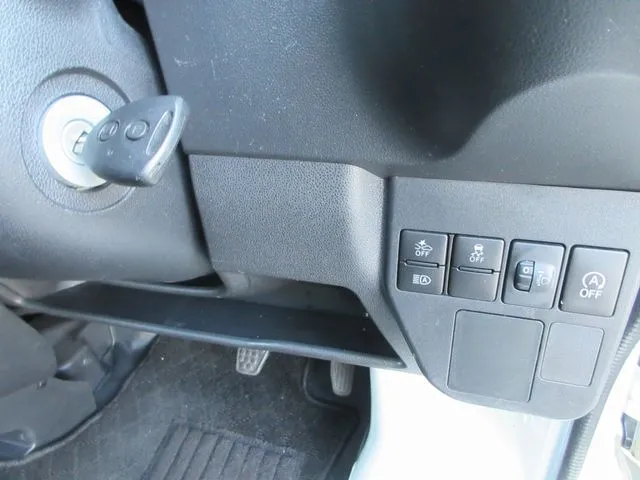 ダイハツ　ハイゼットカーゴ　４ＷＤ