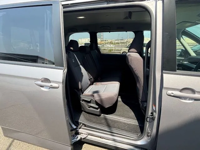 ノア（トヨタ）の車両写真