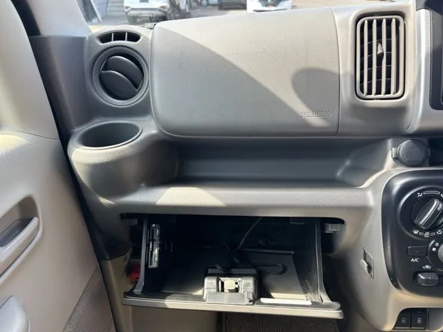 ＮＶ１００クリッパー（ニッサン）の車両写真