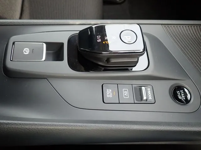 ニッサン　ノート