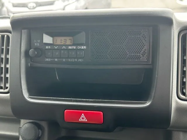 エブリイバン（スズキ）の車両写真