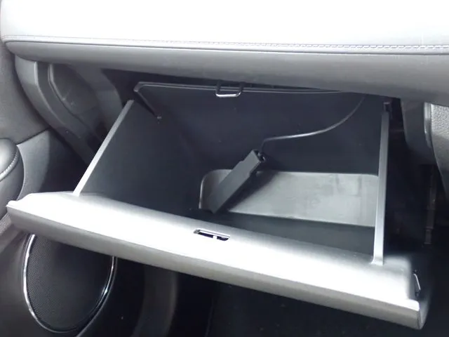 ヴェゼル（ホンダ）の車両写真