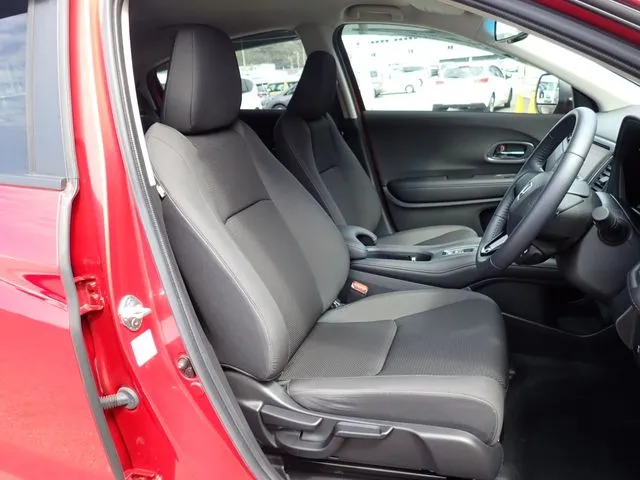 ヴェゼル（ホンダ）の車両写真