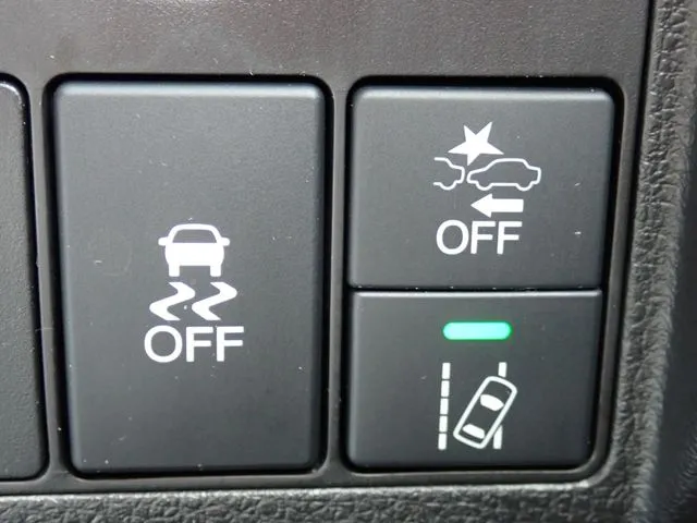 ヴェゼル（ホンダ）の車両写真