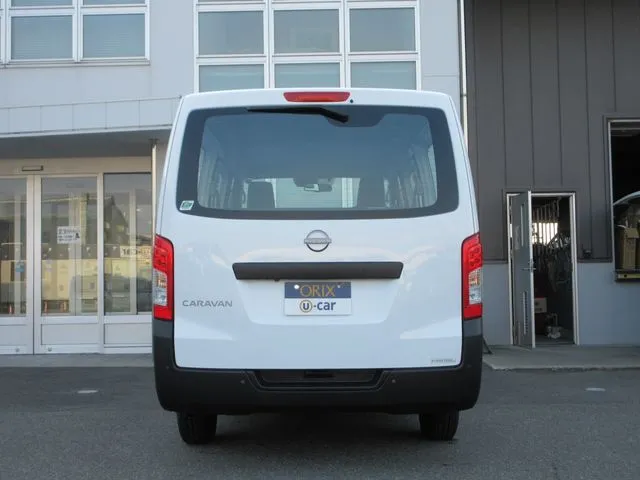 ニッサン　キャラバンＶ　４ＷＤ