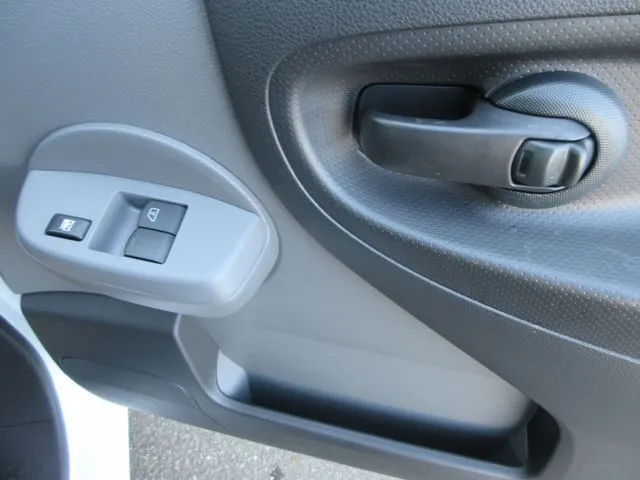 ニッサン　ＮＶ２００バネットバン　４ＷＤ