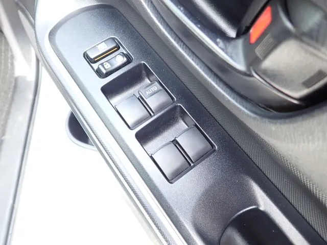 トヨタ　アクア