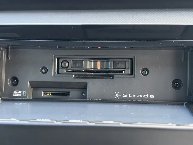 フィット　ｅ：ＨＥＶ（ホンダ）の車両写真