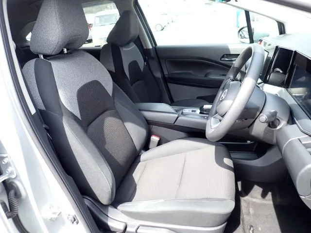 ニッサン　ノート