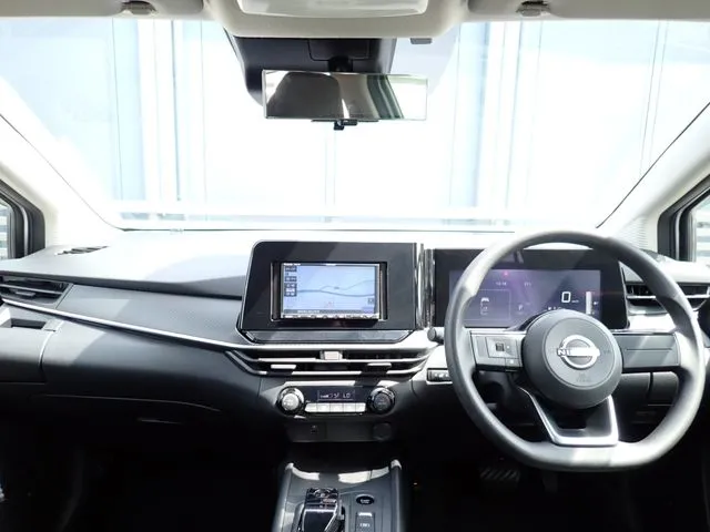 ニッサン　ノート