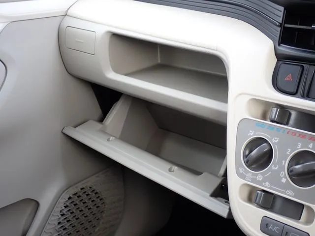 ムーヴ（ダイハツ）の車両写真