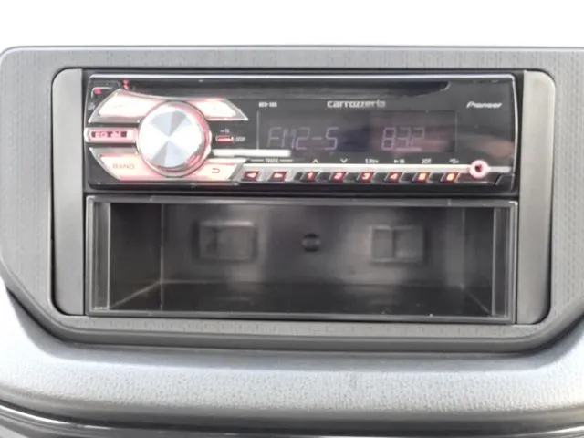 ムーヴ（ダイハツ）の車両写真