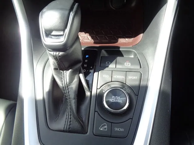 トヨタ　ＲＡＶ４　４ＷＤ