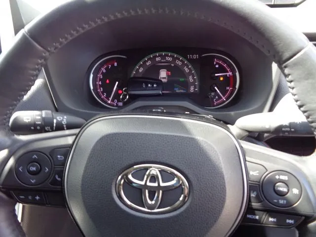 トヨタ　ＲＡＶ４　４ＷＤ