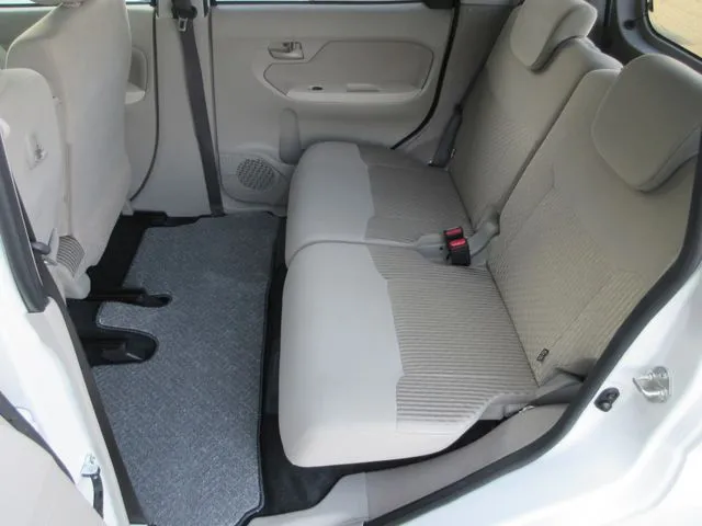 ムーヴ　４ＷＤ（ダイハツ）の車両写真