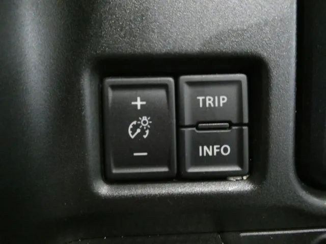 ハスラー（スズキ）の車両写真