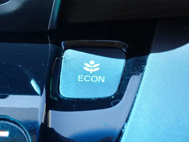 フリードプラス　ハイブリッド（ホンダ）の車両写真