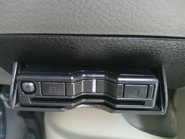 エブリイバン　４ＷＤ（スズキ）の車両写真