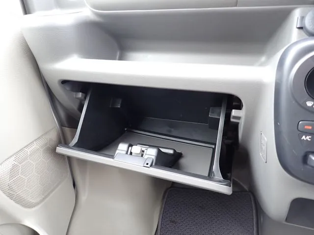 NV100クリッパー(ニッサン)の車両写真