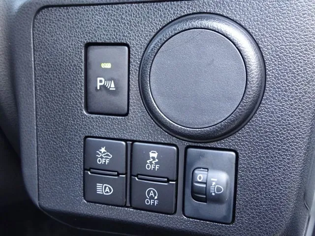 ミラ　イース（ダイハツ）の車両写真