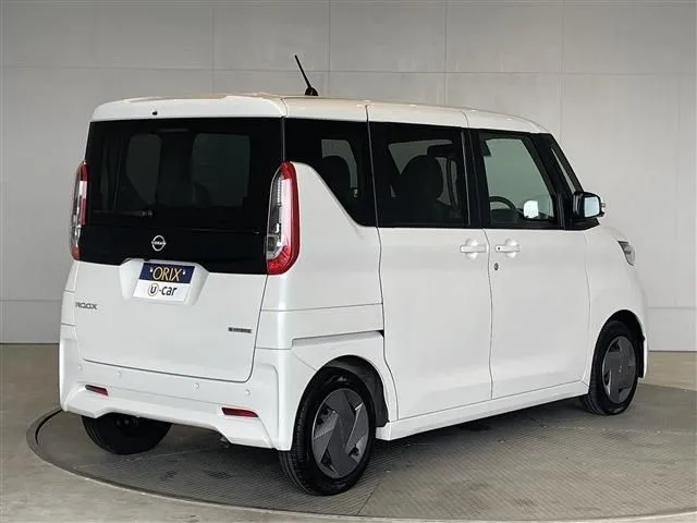 ルークス（ニッサン）の車両写真