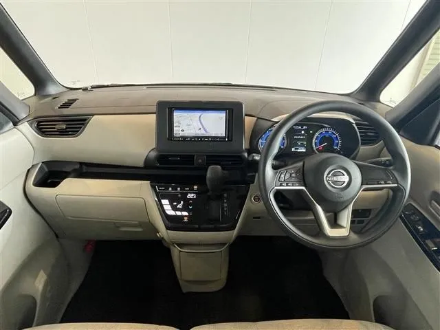 ルークス（ニッサン）の車両写真