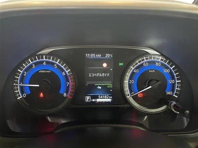 ルークス（ニッサン）の車両写真