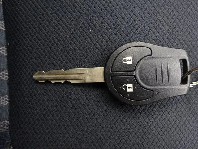 NV200バネットバン(ニッサン)の車両写真