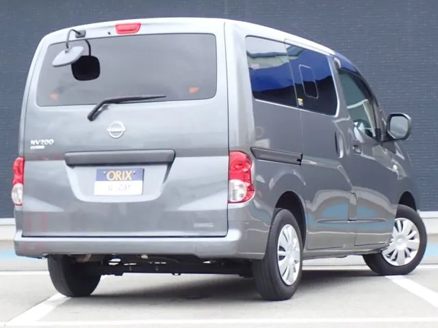 NV200バネットバン(ニッサン)の車両写真